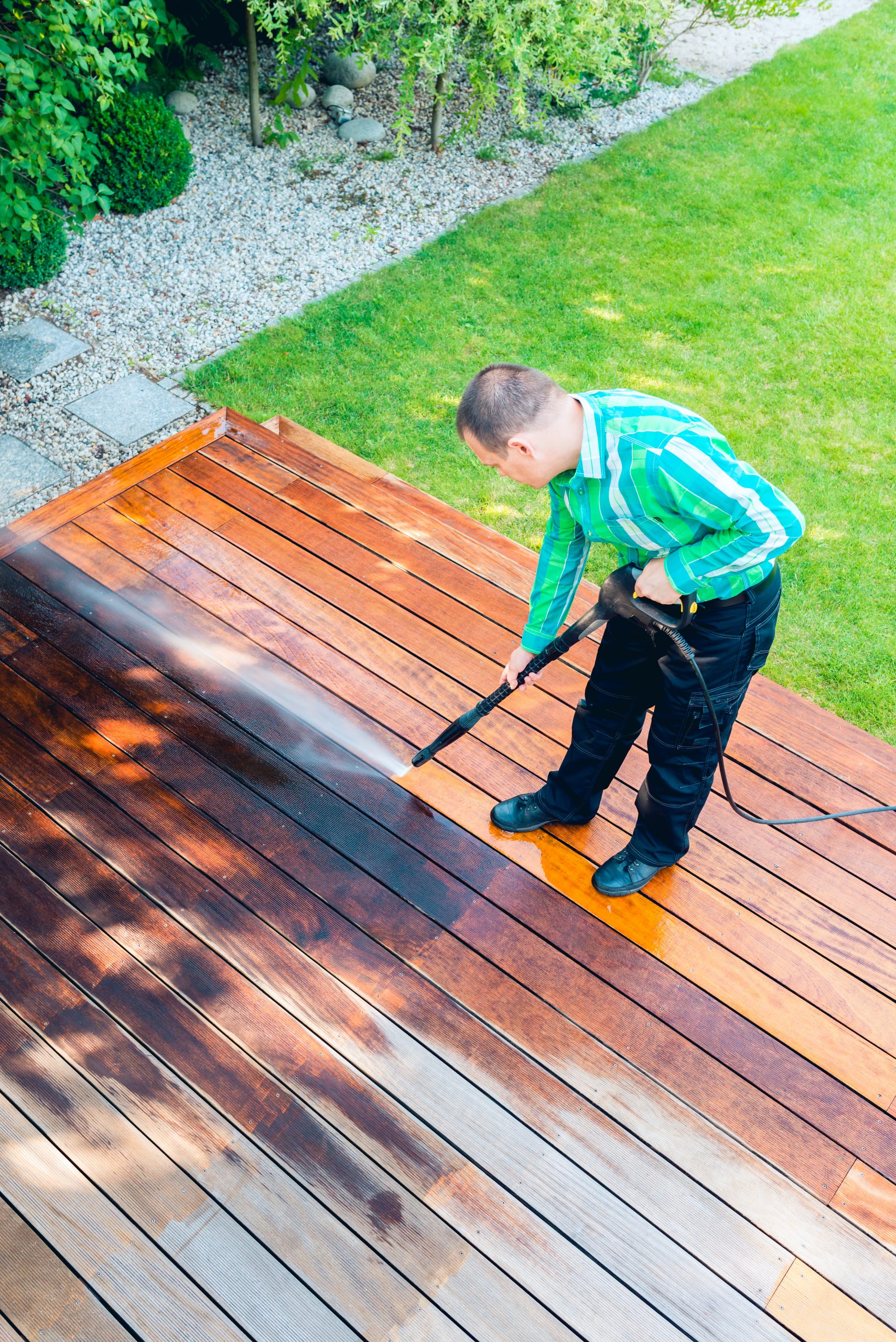 Deck Pressure Washing Services